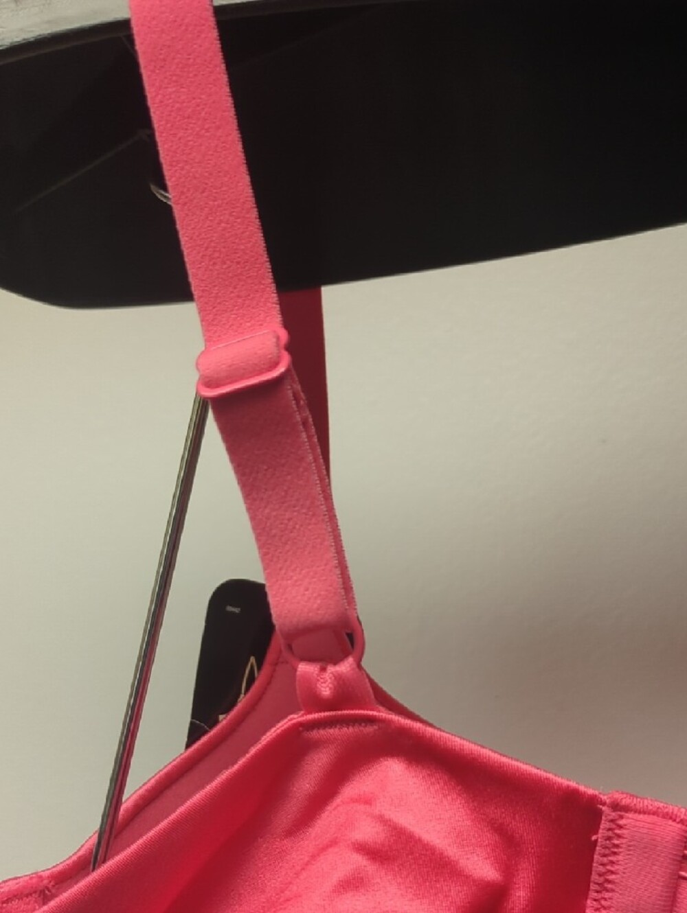 36C Maidenform Smooth Plunge Push up Bra Coral New - Picture 4 of 6